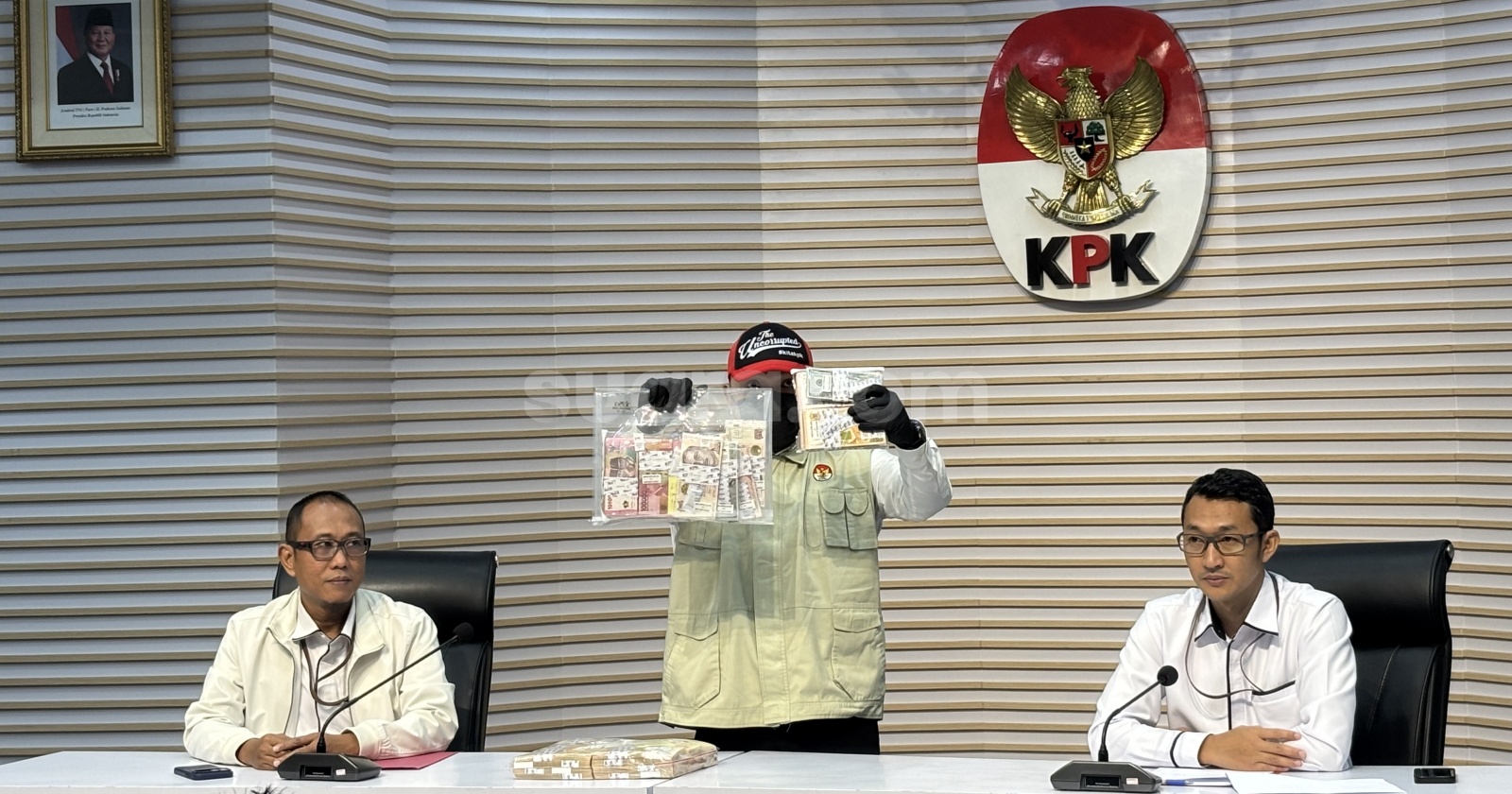 Bukan Cuma 3 Moge, KPK Juga Sita Duit Rp 2,8 Miliar dalam Kasus Bea Cukai