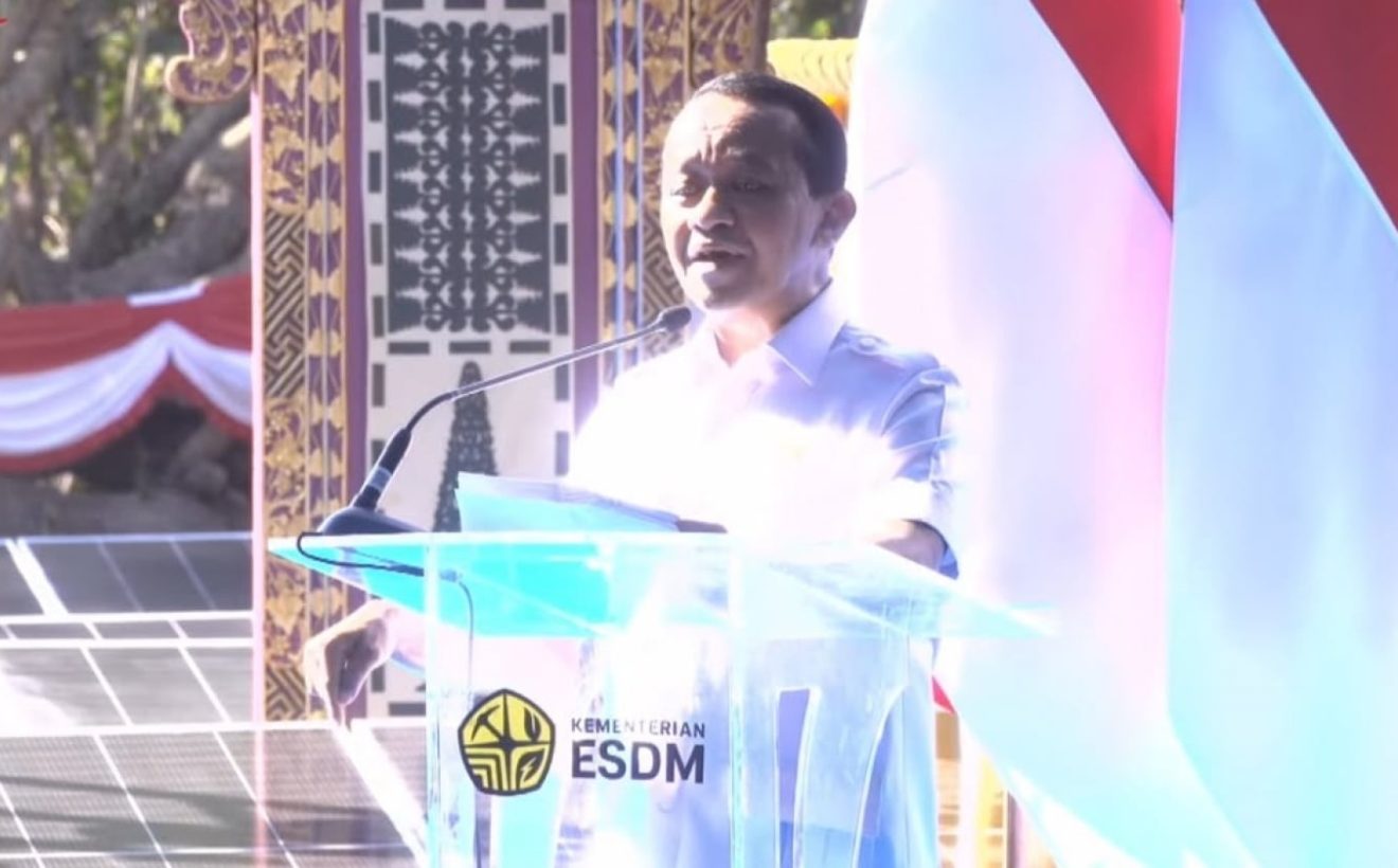 Guyon Politik Bahlil: Presiden Gerindra, Menteri Golkar, Tapi Proyeknya di ‘Kandang Merah’