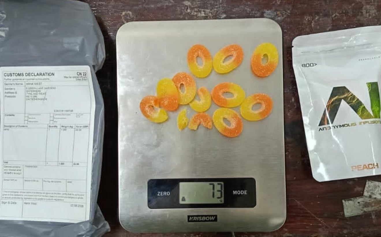 Modus Permen! Gummy Ganja Asal Inggris Dipesan Warga Bekasi 4 Kali Lewat Website