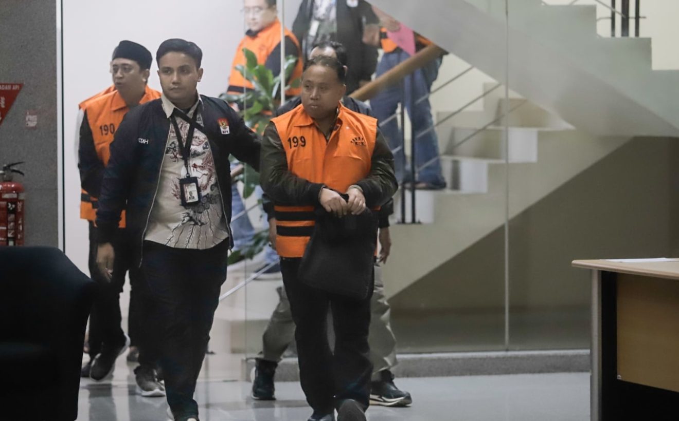 Bayar Rp650 Juta Tidak Lulus, Uang Orang Tua Mahasiswa Unsoed Malah Disulap Jadi Proyek Cat Gedung