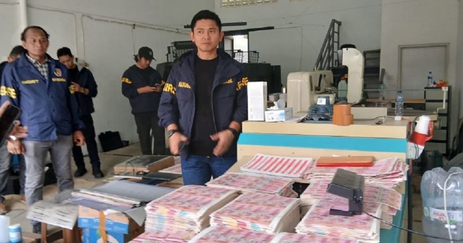 Modal Rp1 Miliar, Sindikat Upal di Serpong Cetak Uang Palsu Rp36 Miliar Buat Tipu Bank