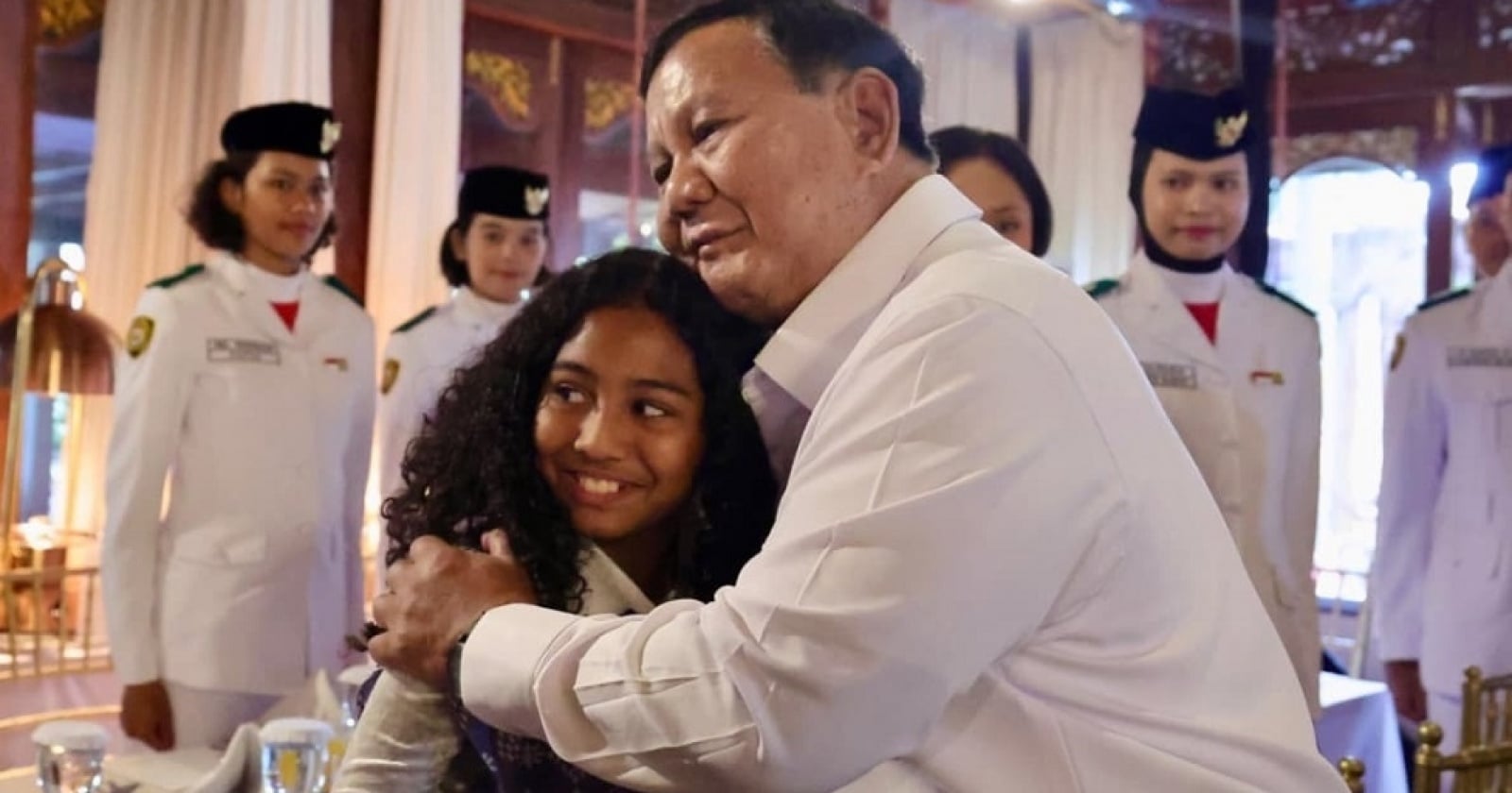 Dari Paskibraka hingga Penerjun, Prabowo Jamu Petugas Upacara HUT RI di Hambalang