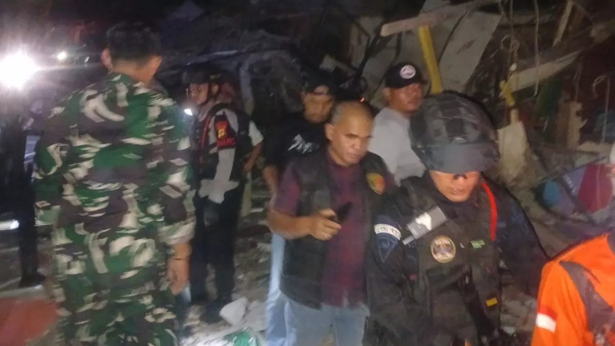 Brimob Terjunkan 50 Personel Tangani Ledakan Pasar Cimanggis, Enam Korban Dilarikan ke Rumah Sakit