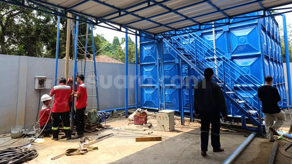 Sangat Butuh Air Bersih! Warga Bantargebang Tagih Kepastian Waktu Perbaikan Sumur Artesis