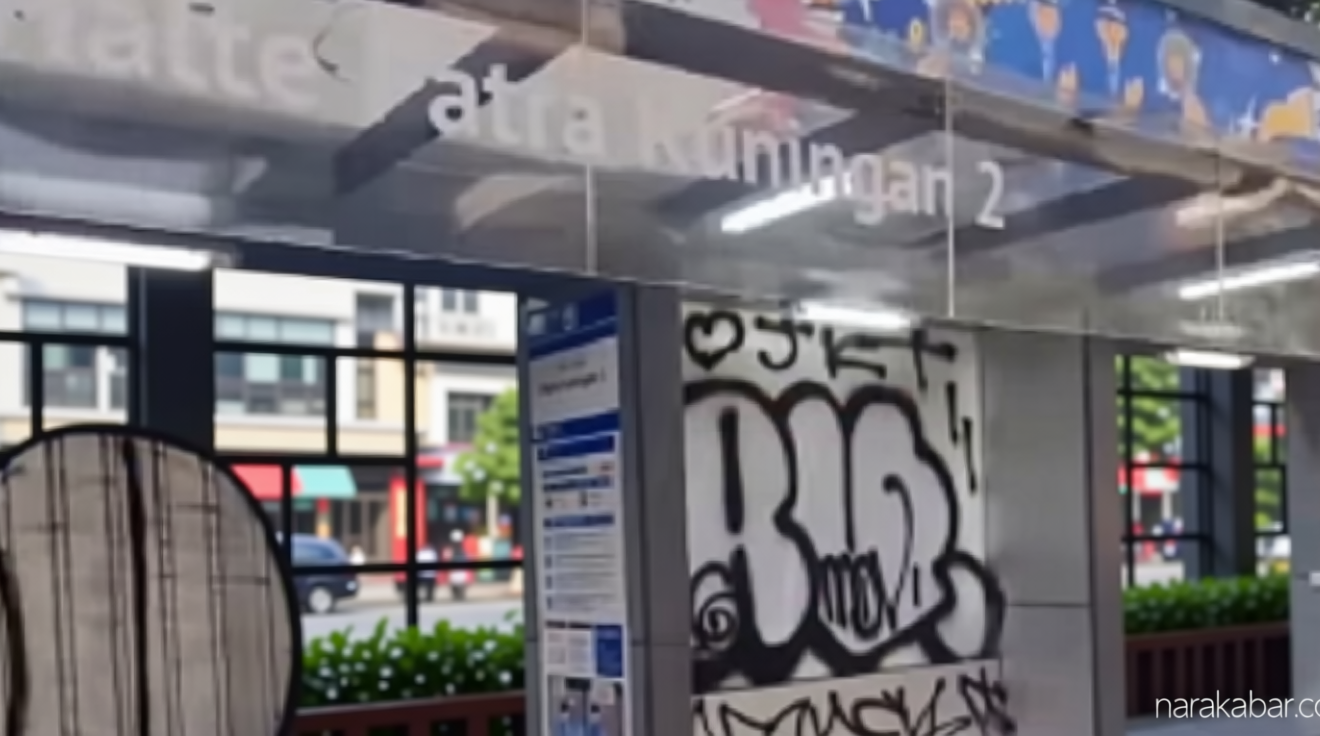 Historic Moment: Wajah Baru Halte Patra Kuningan 2 Ternoda Vandalisme, Begini Respons Transjakarta