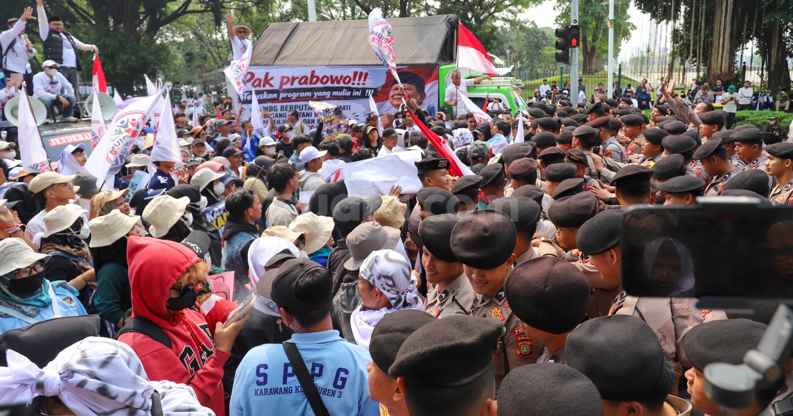 New Policy: Mitra MBG Tuntut Kepastian Program, Khawatir Rakyat Kecil Terdampak