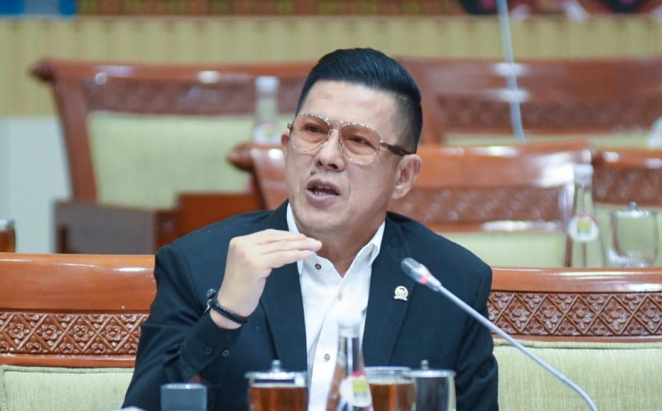 Solving Problems: Tim 9 Kejagung Diperingatkan Transparan Dan Jangan Main-main Usut Kasus Febrie Adriansyah