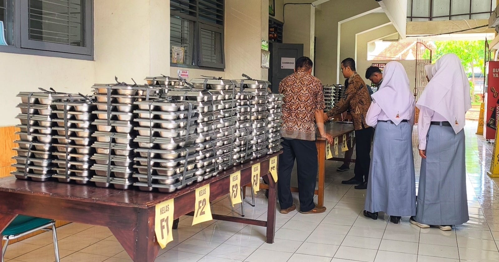 New Policy: MBG Jalan Lagi Meski Ada Kasus Korupsi, Akademisi Minta Tata Kelola Dibenahi