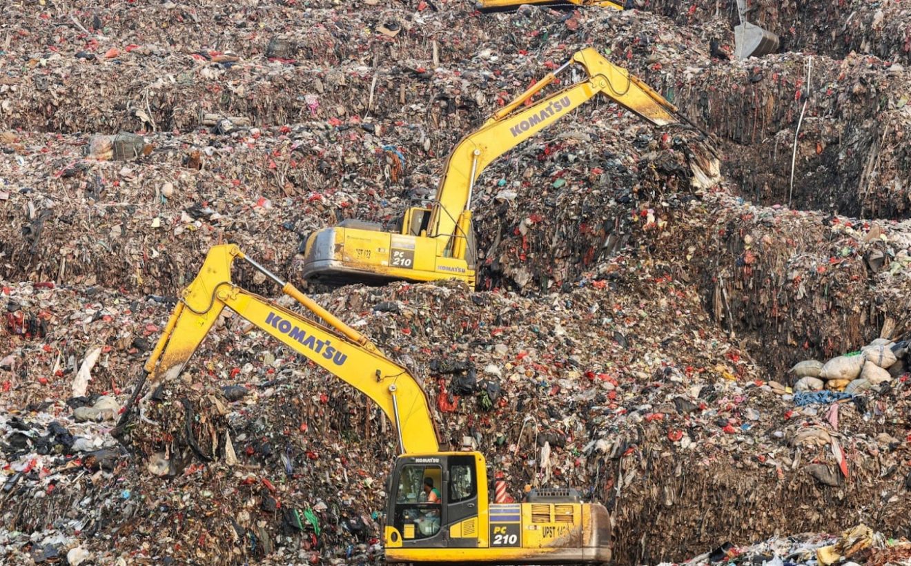 Latest Program: Bantargebang Berbenah, Sampah Warga Tetap Diangkut