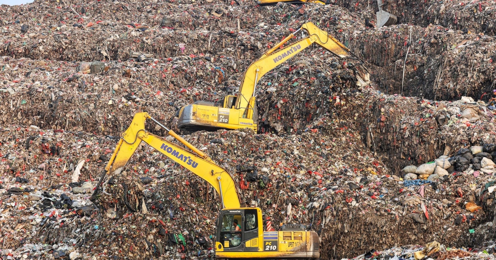 Latest Program: Bantargebang Berbenah, Sampah Warga Tetap Diangkut