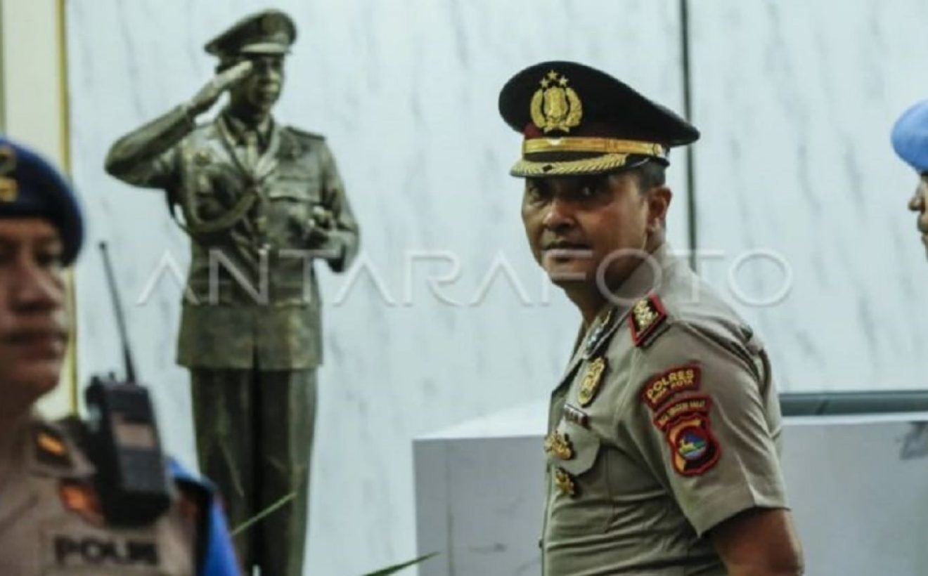 Miris! Eks Kapolres Bima Kota Pakai Uang Sabu Rp434 Juta Buat Umrah Keluarga