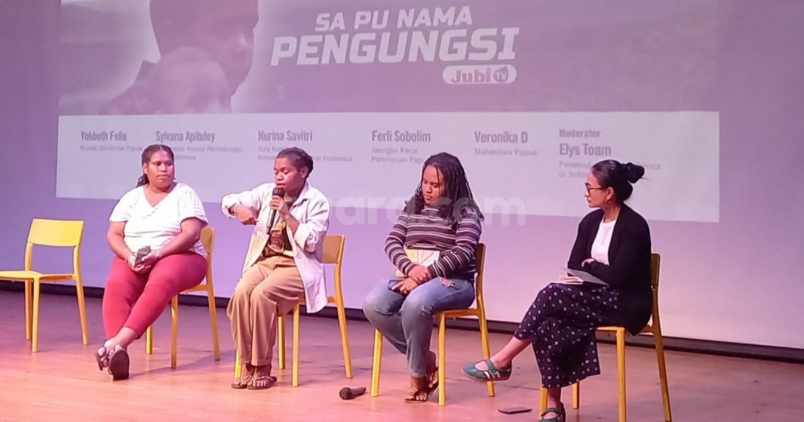 Topics Covered: Bukan Cuma Peluru, Pengungsi Papua Terancam Putus Sekolah dan Minim Medis