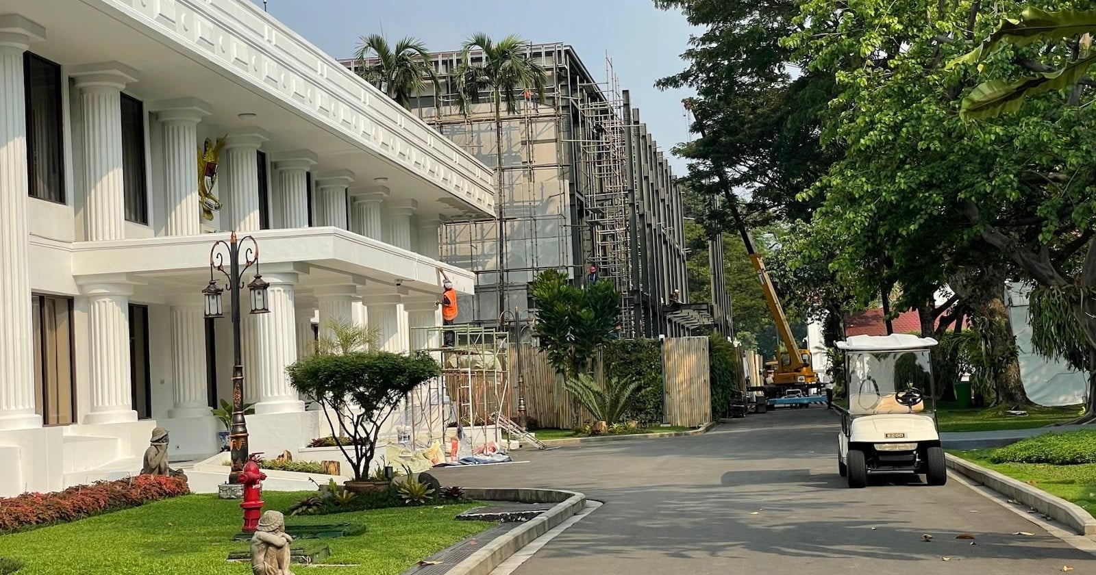 Main Agenda: Istana Sering Pakai Tenda, Fadli Zon Bela Proyek Gedung Baru: Tak Langgar UU Cagar Budaya