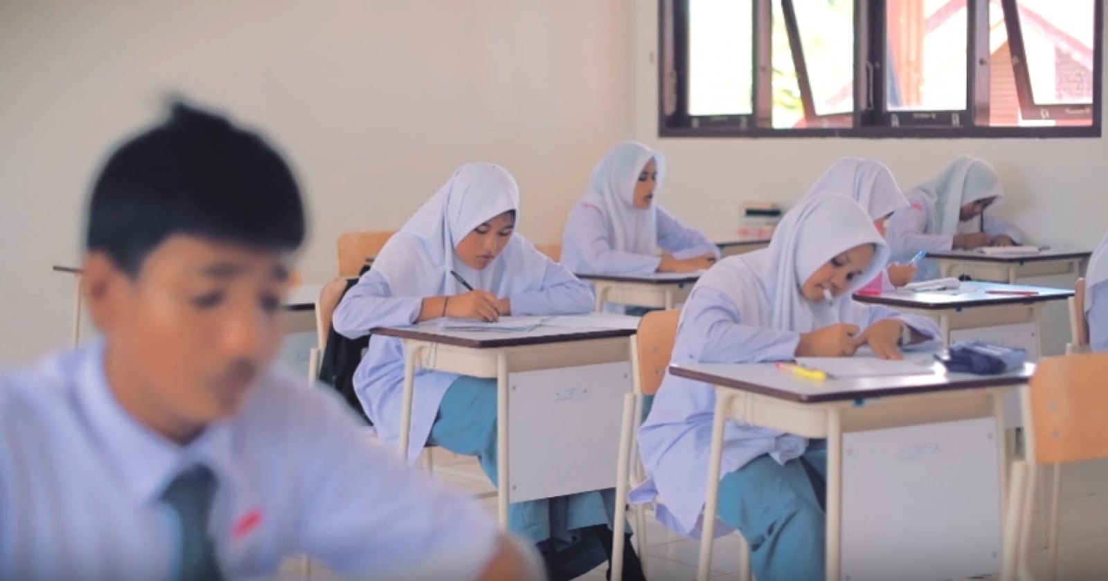 Key Issue: Kurikulum Pendidikan Baru Bakal Ajarkan Bahaya LGBTQ Sejak SD hingga SMA