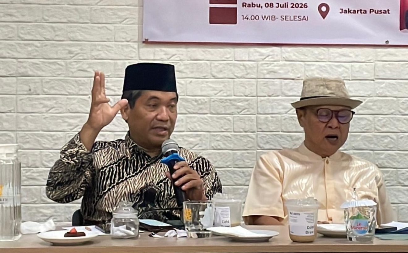 Main Agenda: Ray Rangkuti Endus Indikasi Kudeta Merambat di Indonesia, Apa Bahayanya?