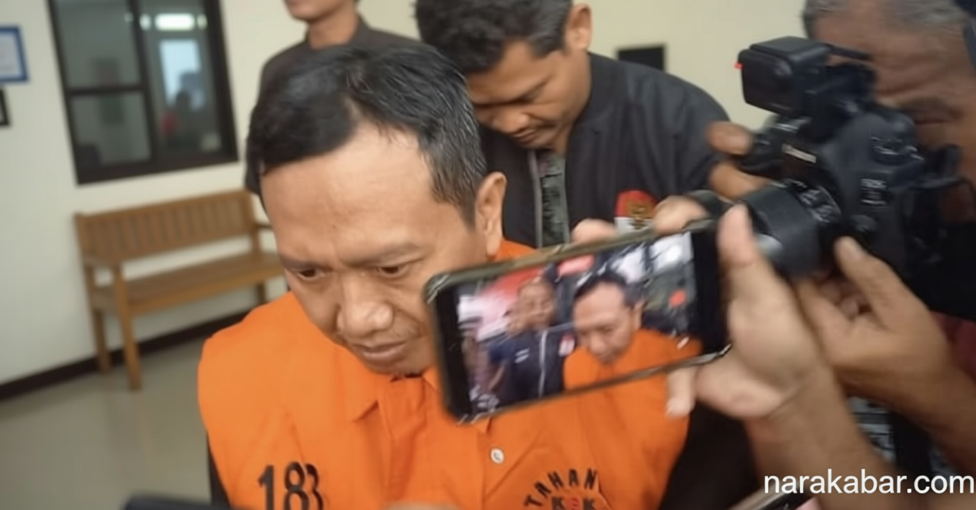Pakai Rompi Oranye, Anggota DPRD Jatim Fraksi Gerindra Mahrus Ali Resmi Ditahan KPK