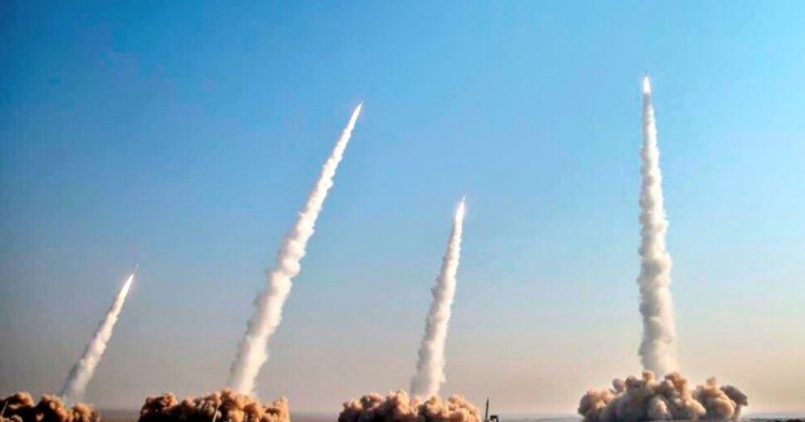 Key Strategy: Pangkalan Militer AS di Teluk Jadi Sasaran Serangan Rudal dari Pasukan Iran, Selat Hormuz Ditutup