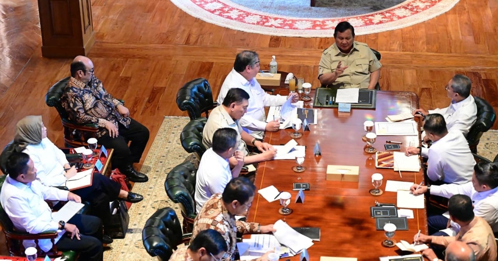 Key Discussion: Prabowo dan Luhut Bahas Ketahanan Ekonomi, GovTech Dipercepat agar Bansos Lebih Tepat Sasaran