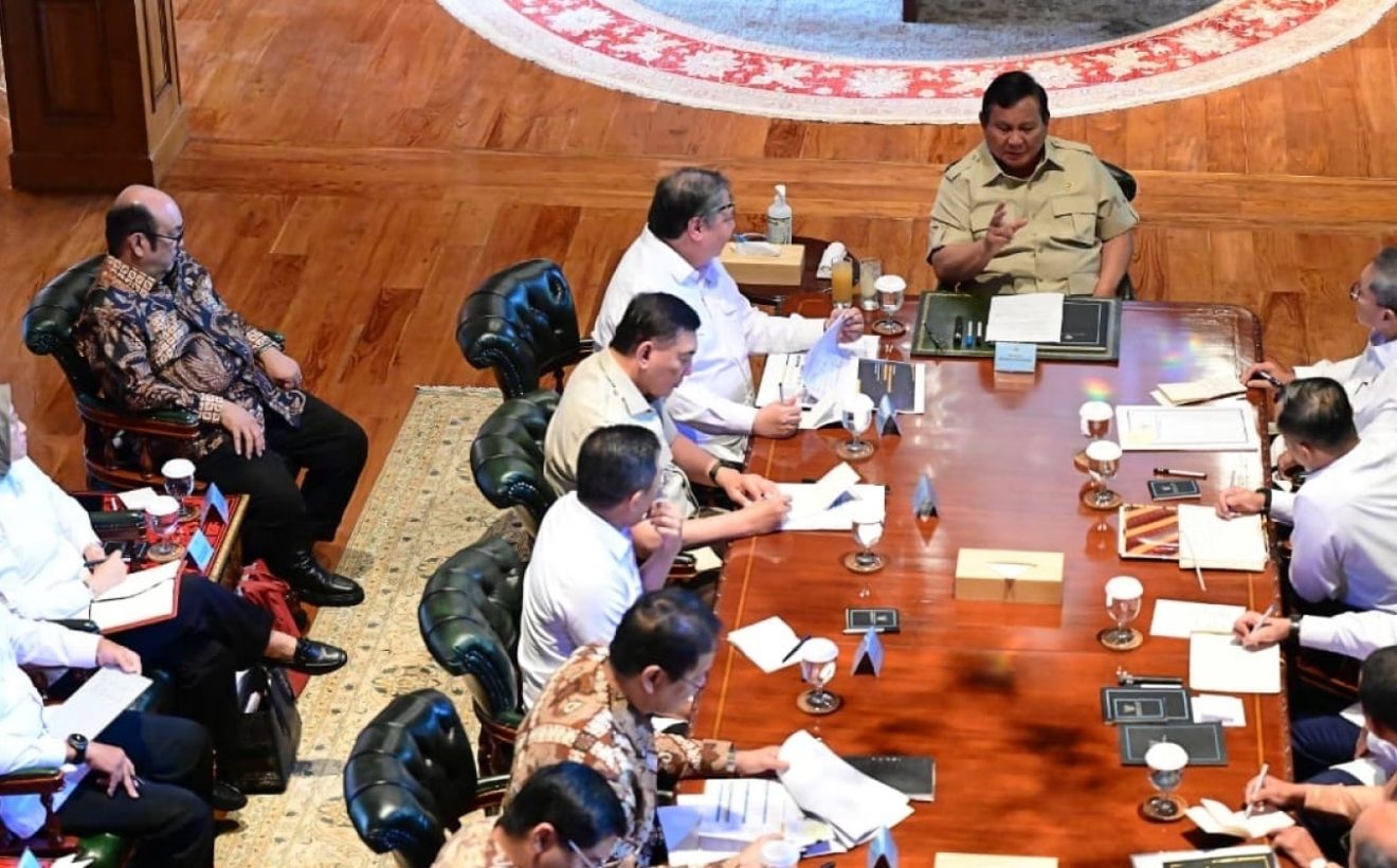 Topics Covered: Prabowo Perintahkan Harga Khusus BBM untuk Nelayan Kapal 30200 GT