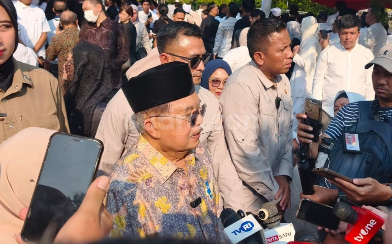Key Issue: JK di Pemakaman Rachmat Gobel: Kita Kehilangan Sosok yang Paham Masalah Bangsa