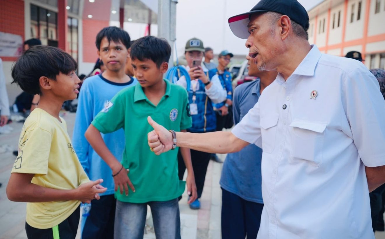 Latest Update: Wamensos Bawa Pesan Presiden ke Ratusan Siswa Baru Sekolah Rakyat Kota Semarang