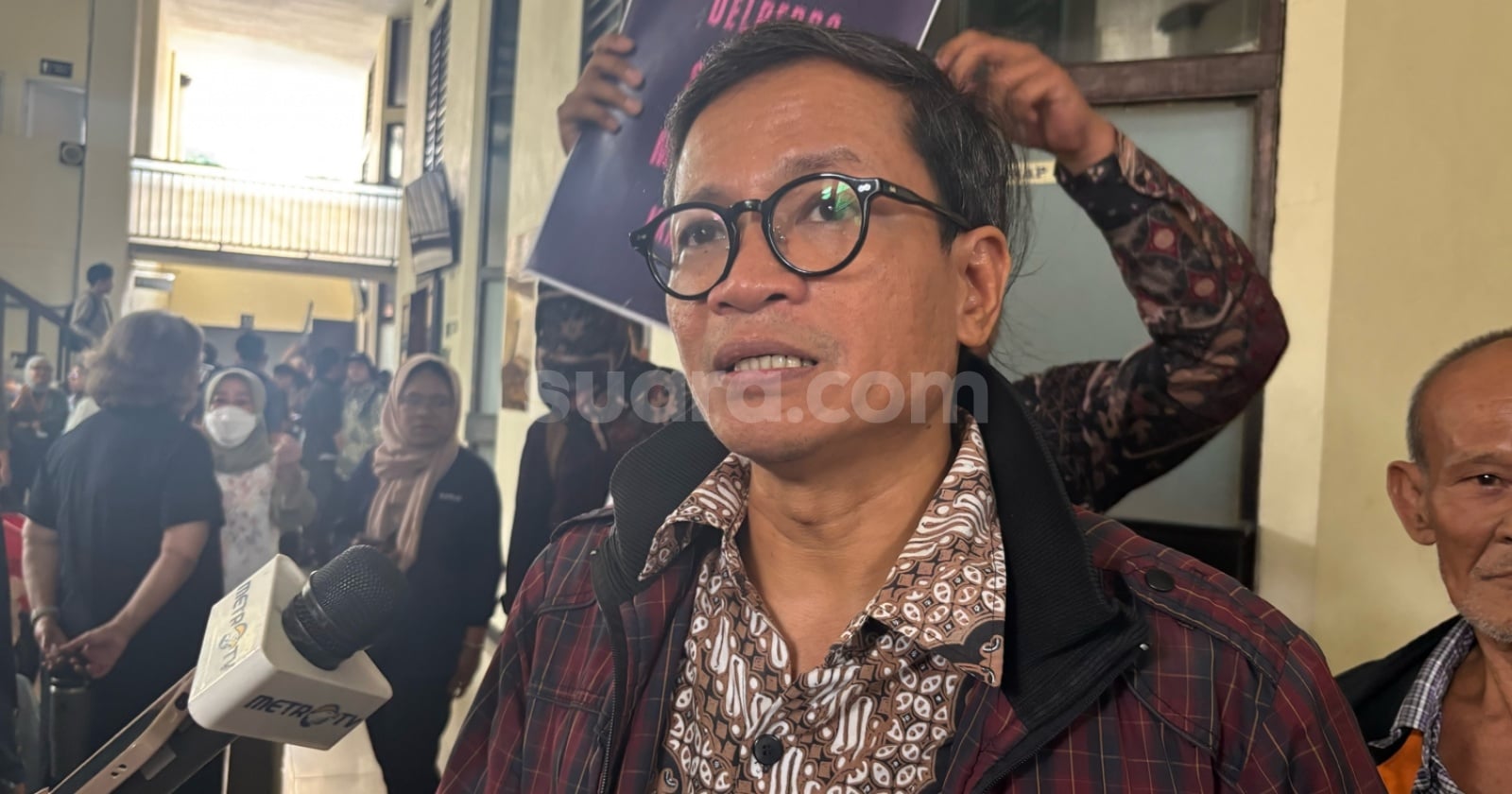 Heboh Transpuan Bogor Dilempar Air Seni – Amnesty Duga Buntut dari Perpres 111/2025