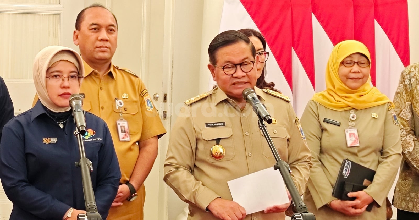 Topics Covered: Pramono Izinkan ASN DKI Begadang Nonton Final Piala Dunia, Asal Kerja Jangan Kurang