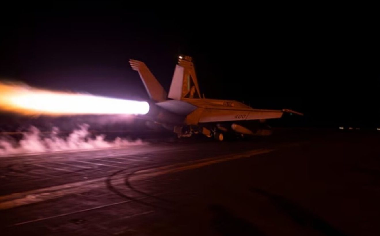 Key Strategy: Amerika Serikat Balas Serangan ke Iran, Ketegangan Memuncak di Selat Hormuz