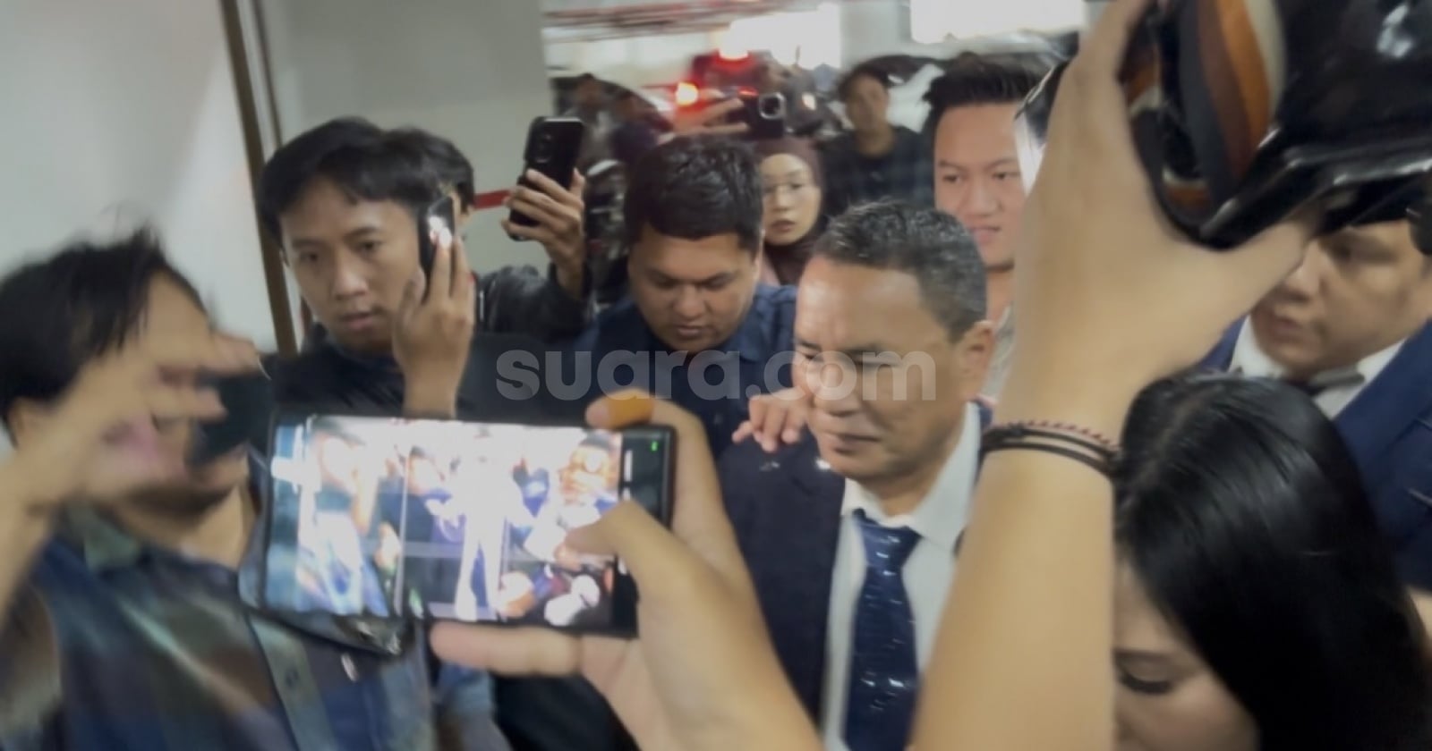 Hotman Paris Kritik Kapolri – Orang Kebanggaan Presiden Dikriminalisasi