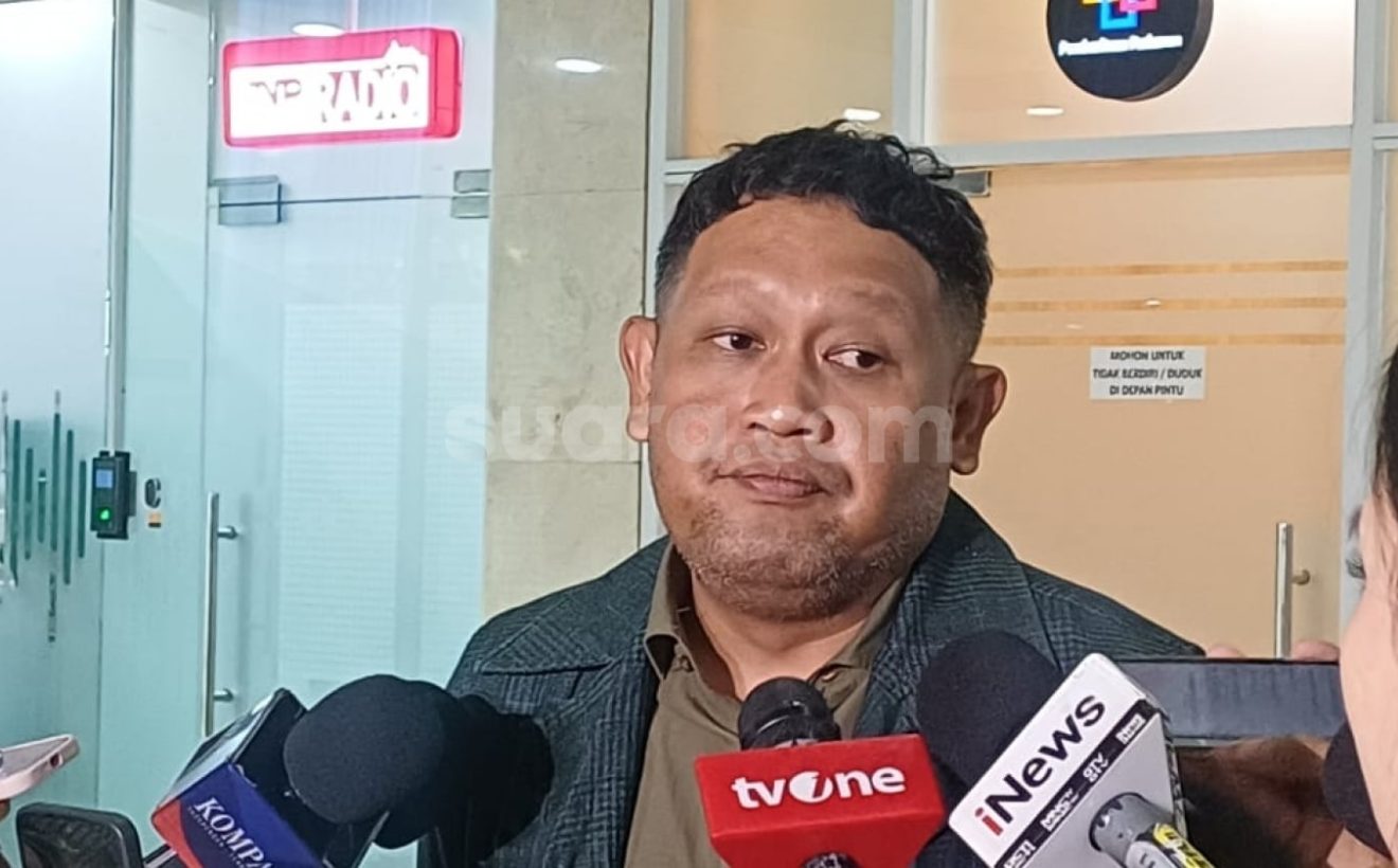 Key Issue: Kasus Febrie Diserahkan ke Kejagung Jadi Sorotan, DPR: Kita Pantau Lewat Panja, Disupervisi KPK