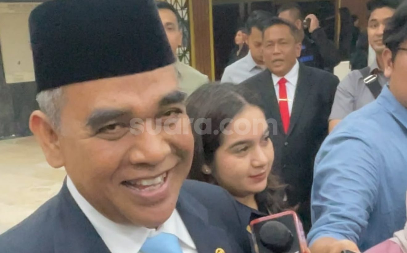 New Policy: Dikritik Bambang Pacul, Ahmad Muzani Tegaskan Berangkat ke Iran sebagai Utusan Khusus Presiden