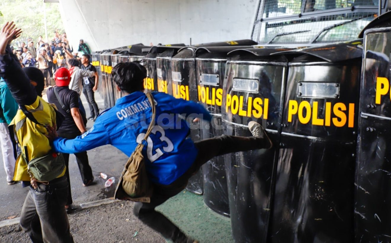 Polisi Disebut Berhasil Tangkal ‘Angsa Hitam’ di Demo 27 Agustus, Begini Analisanya