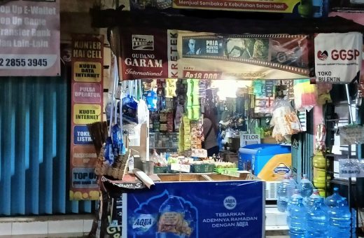 Warung Madura dan Perannya Menjaga Jakarta 24 Jam