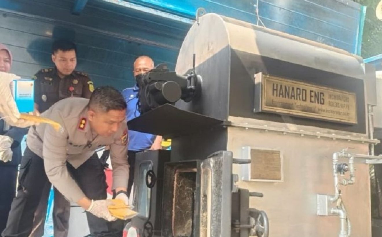 Soroti Kasus 46 Juta Obat Ilegal di Tangsel, DPR: Bongkar Mata Rantai Distribusi Sampai ke Akar!
