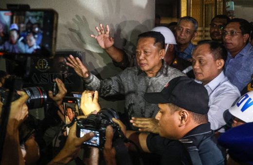 Bandingkan Dirinya dengan Febrie, Nadiem Makarim Curhat Langsung Diborgol Saat Ditahan