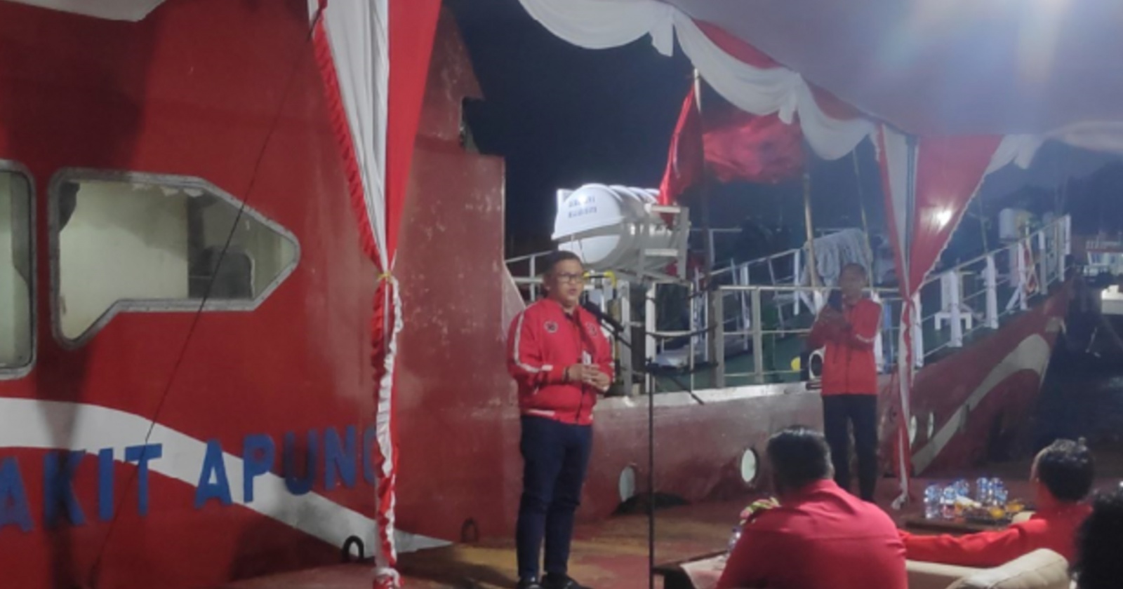 PDIP Kirim Kapal Rumah Sakit ke Flores, Hasto: Bantu Korban Tanpa Lihat Pilihan Politik