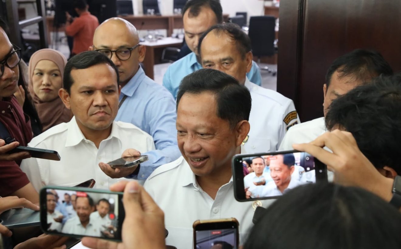 Mendagri Siapkan Tiga Langkah Sebagai Solusi Operasional Gaji Pegawai Pemda