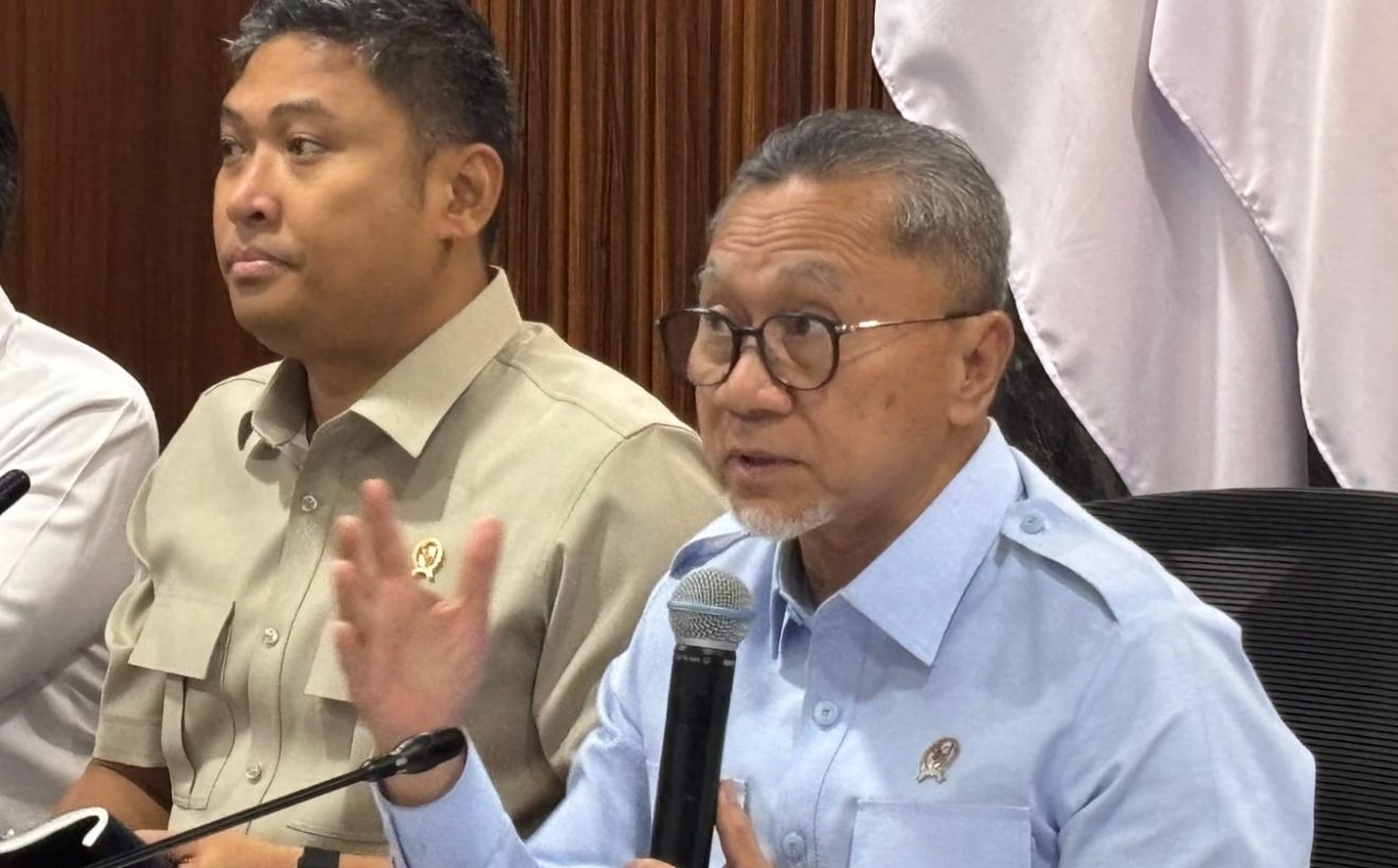 Zulhas Goda Kepala BGN Sudaryono: Belum Sebulan Menjabat Sudah Turun Berapa Kilo?
