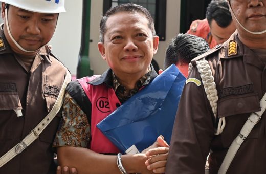 Bongkar 30 Pelanggaran Hukum! Tim Hukum Febrie Optimis Menang Praperadilan