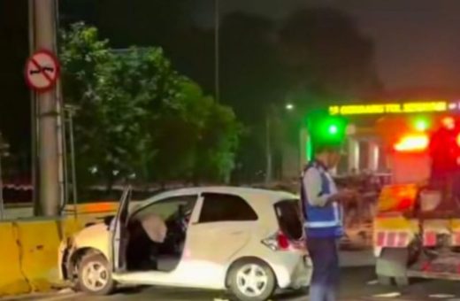 Tabrakan Beruntun di Tol Dalam Kota Dekat GT Senayan, Dua Orang Luka