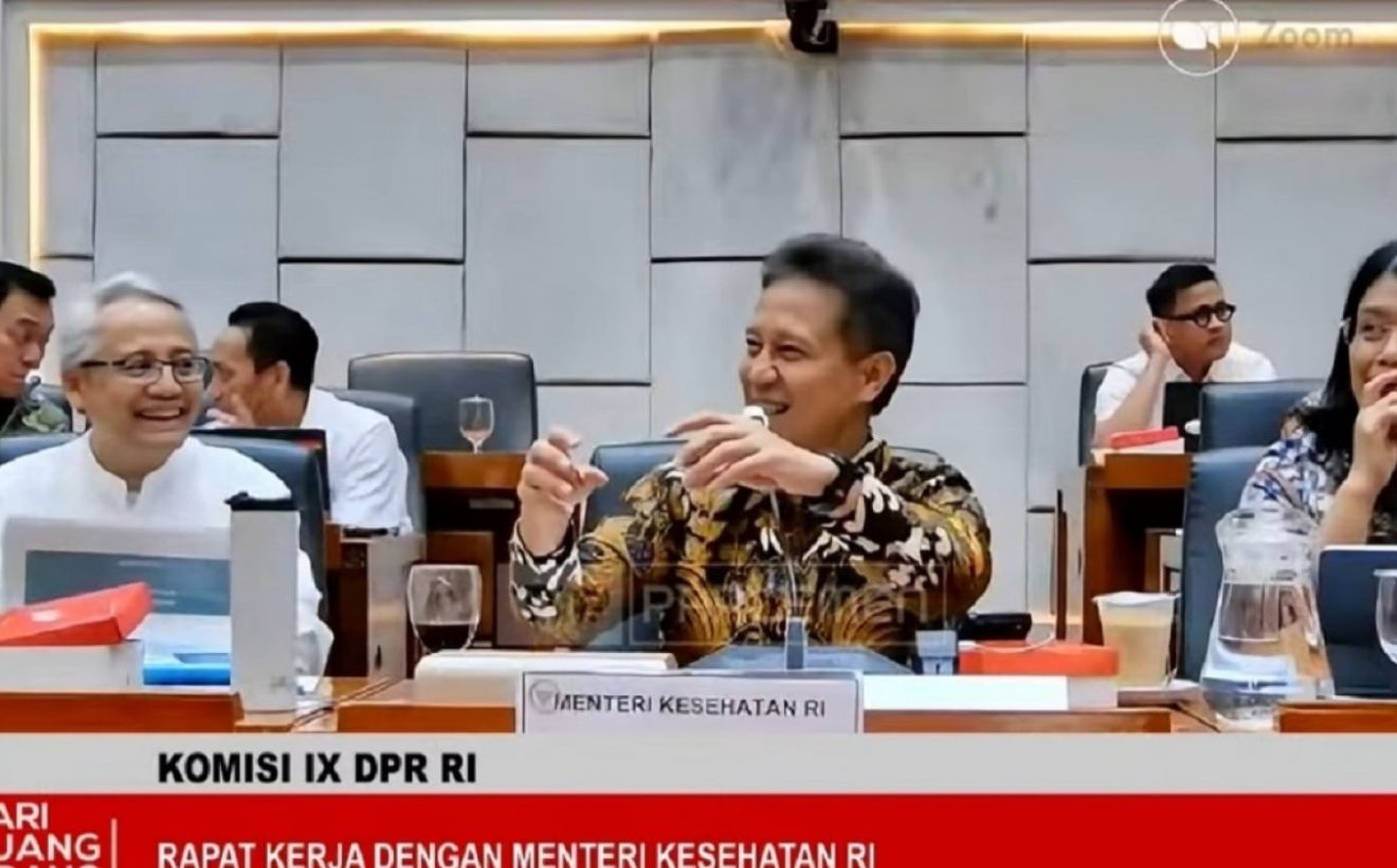 Massa Demo di Senayan Makin Ramai, Raker DPR Bersama Menkes Diakhiri Lebih Awal