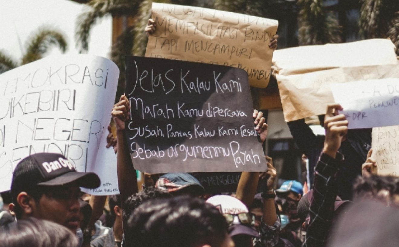 Viral Video Demo Ternyata Rekaman Lama, Pemerintah Buru Penyebar Hoaks
