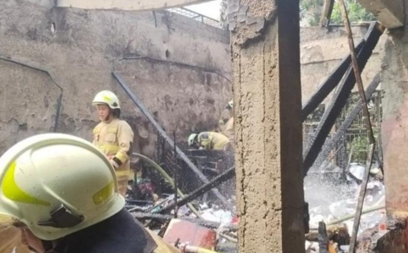 Gudang Buku dan Alat Musik SDN 04 Srengseng Sawah Terbakar, Petugas Damkar Tiba dalam 4 Menit