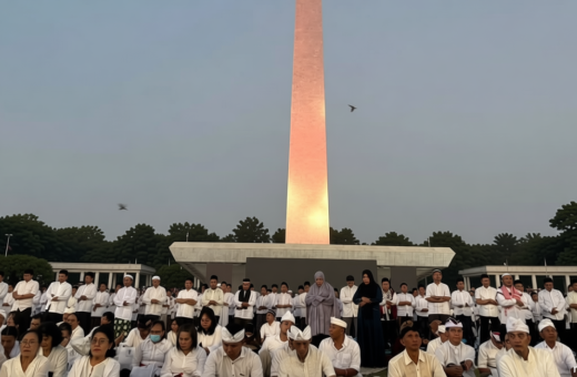 Aksi Copet di Tengah Zikir Monas: iPhone 13 Wartawan dan Dompet Jemaah Lenyap