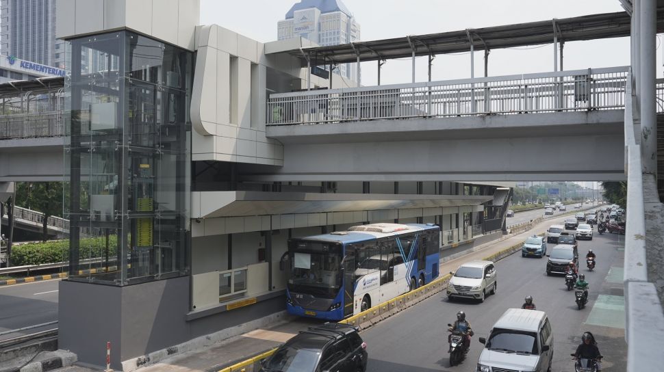 Awas Macet! Jalur Transjakarta Gatsu Berlaku Mix Traffic hingga November 2026