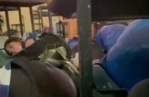 Siswi Saksi Penembakan Sekolah Thailand: Saya Berlindung di Belakang Guru yang Ditembak Mati