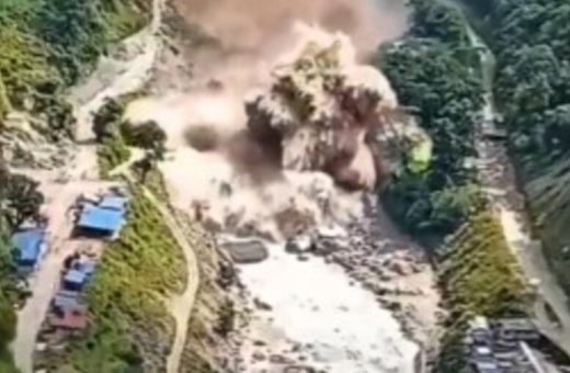 Pasca Banjir Bandang Tewaskan 390 Orang, Danau Raksasa Mendadak Muncul di Nepal
