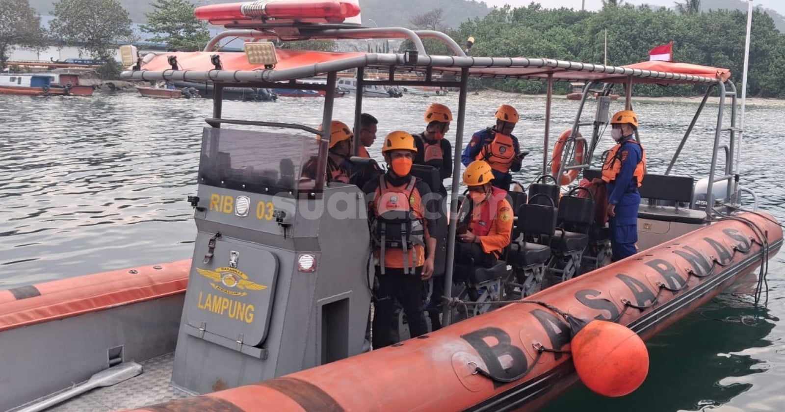 8 Orang Hilang di Selat Sunda, Termasuk 5 Jurnalis: Basarnas Lampung Kerahkan 2 Unit RIB